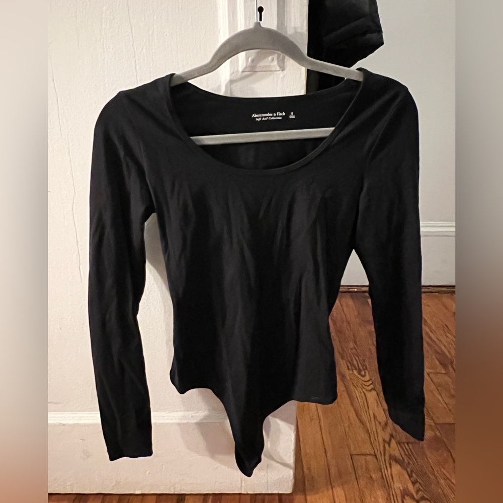 Abercrombie & Fitch Black Fitted Long Sleeve Bodysuit